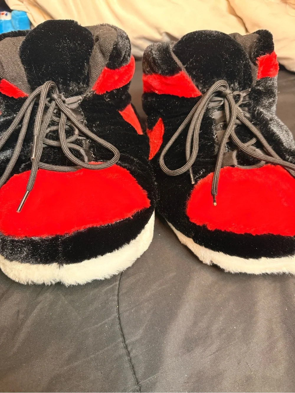 Slippers Sizes 36-44 Red & Black